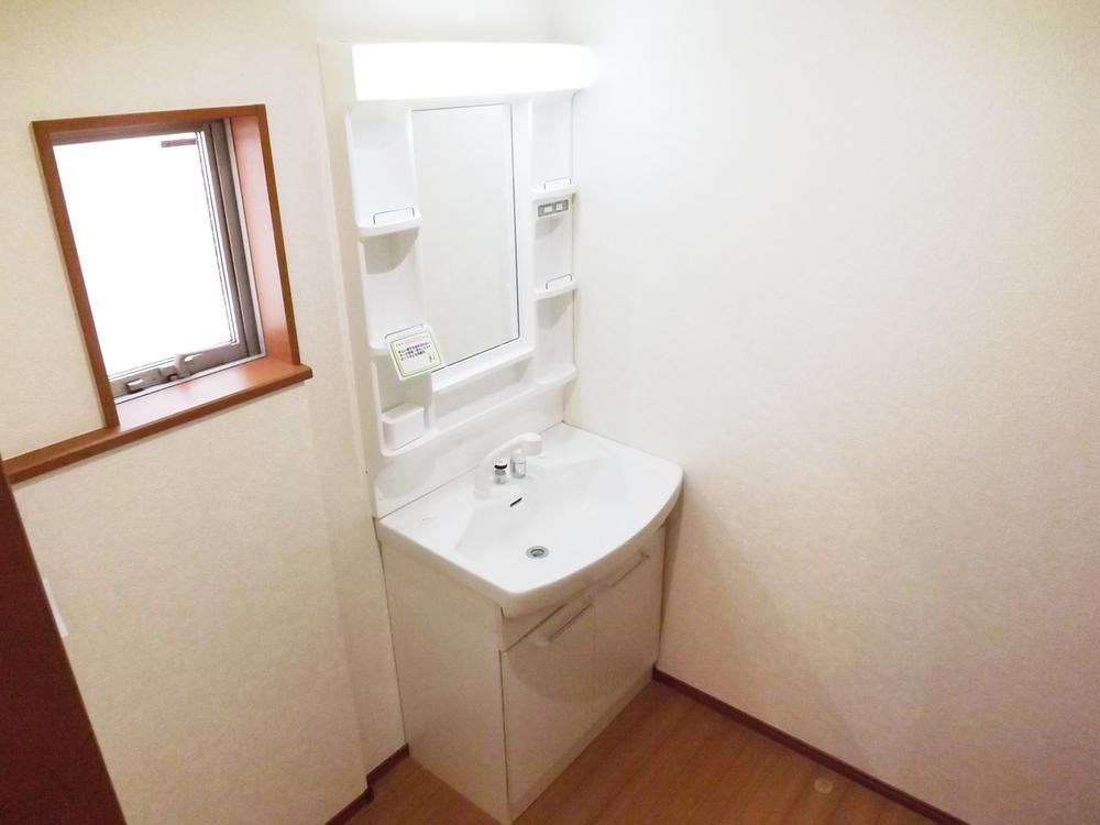 Other Equipment. Same specifications photos (washroom)