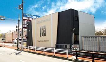 Other. Day Taku housing Headquarters. Along the main street going from Kawanishinoseguchi to Inagawa Parktown, It is before McDonald's. 