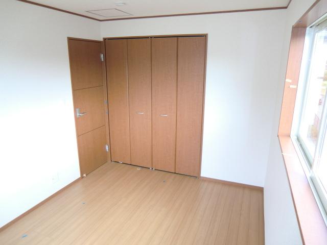 Other introspection. Local photos (Western-style)