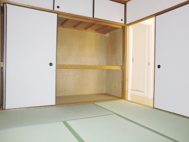 Other room space