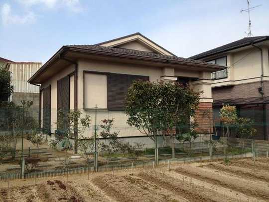 Local appearance photo. The building is the appearance.