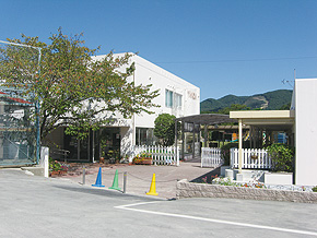 kindergarten ・ Nursery. YMCA kindergarten (kindergarten ・ 1100m to the nursery)