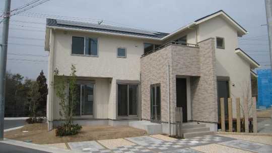 Local appearance photo. Exterior (1)