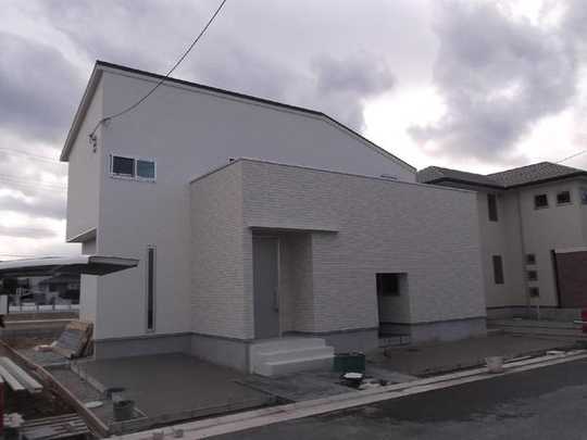 Local appearance photo. Building appearance