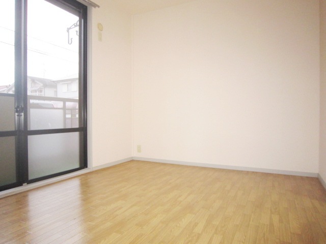 Other room space. Western is