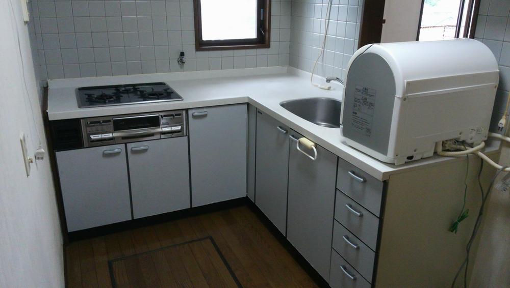 Kitchen. Indoor (September 2013) Shooting