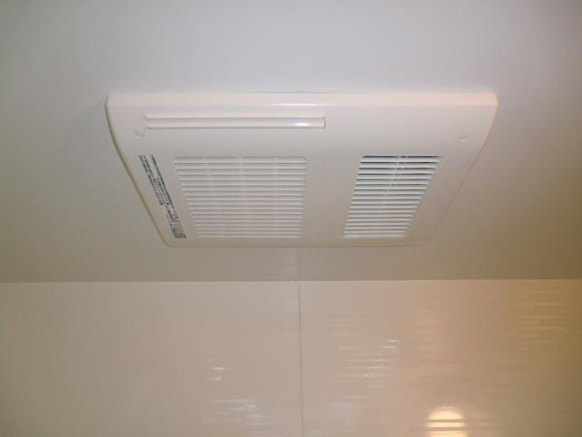 Cooling and heating ・ Air conditioning. Big success for heating and washing of the rainy season when cold!