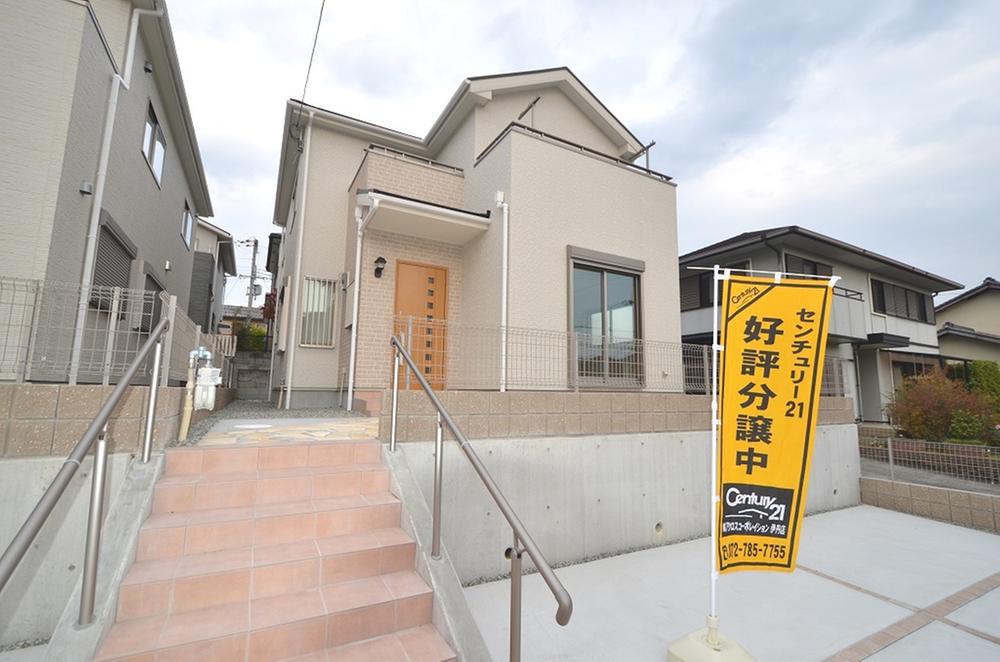 Local appearance photo. 2 Building Exterior Photos