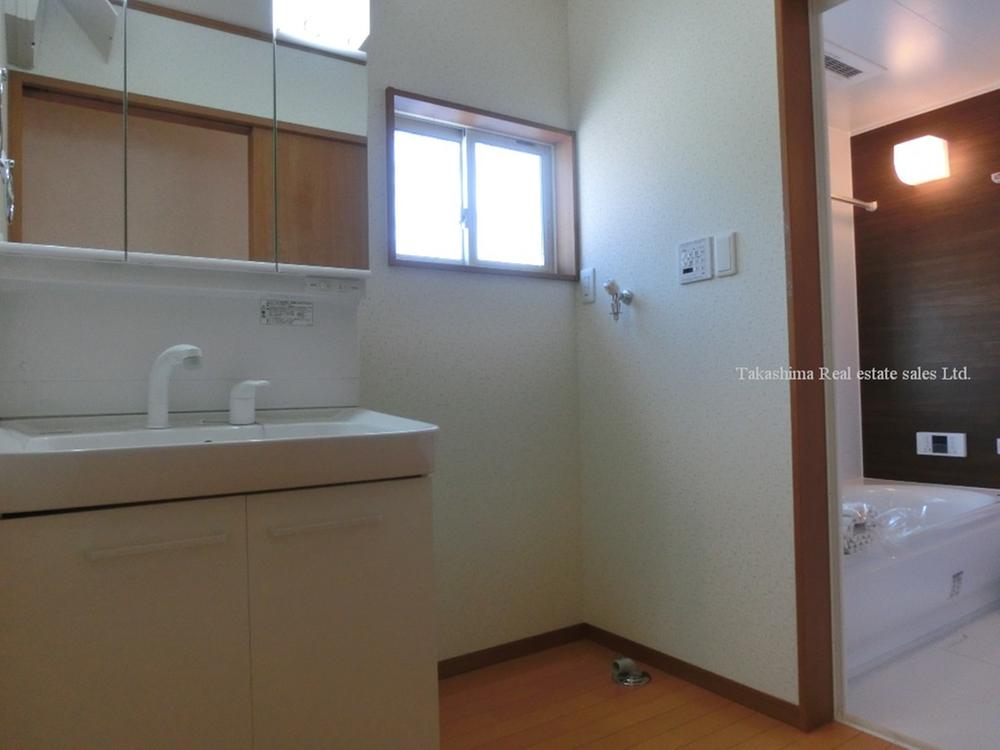 Wash basin, toilet. Wash ・ Dressing room