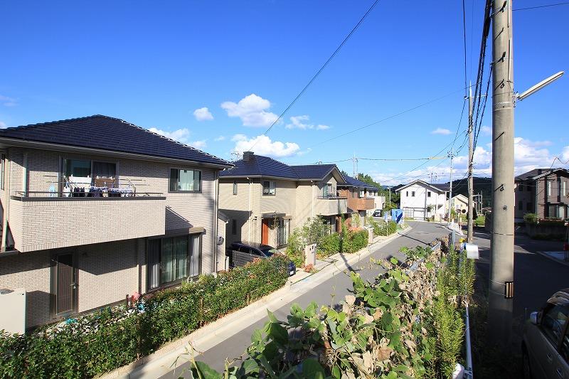 Sale already cityscape photo. Sale already the city average