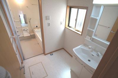 Wash basin, toilet. Wash