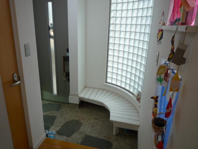 Other local. Entrance