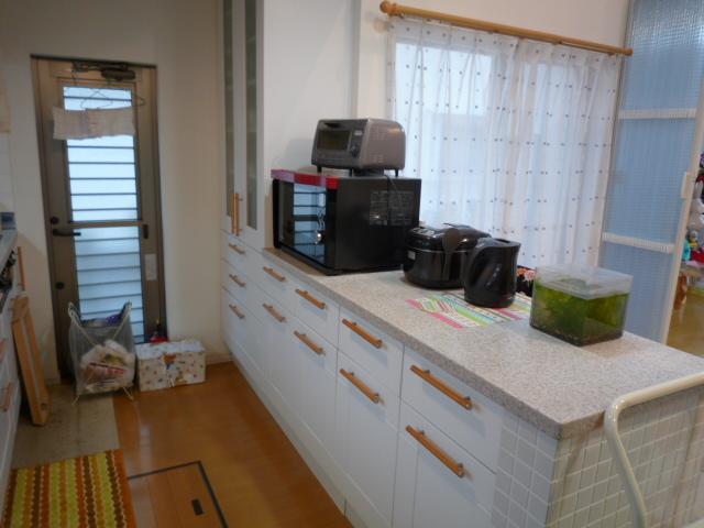 Kitchen. Storage of kitchen back
