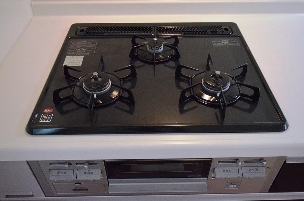 Kitchen. 1 Building kitchen photo