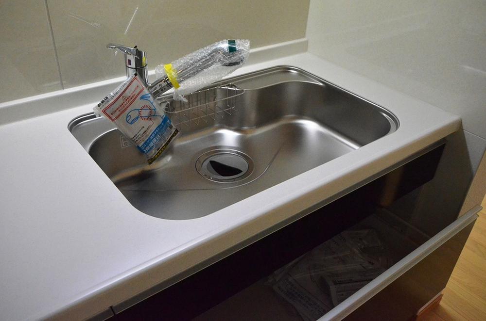 Kitchen. 1 Building kitchen photo