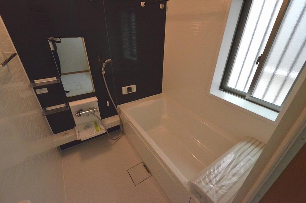 Bathroom. 1 Building bathroom photo