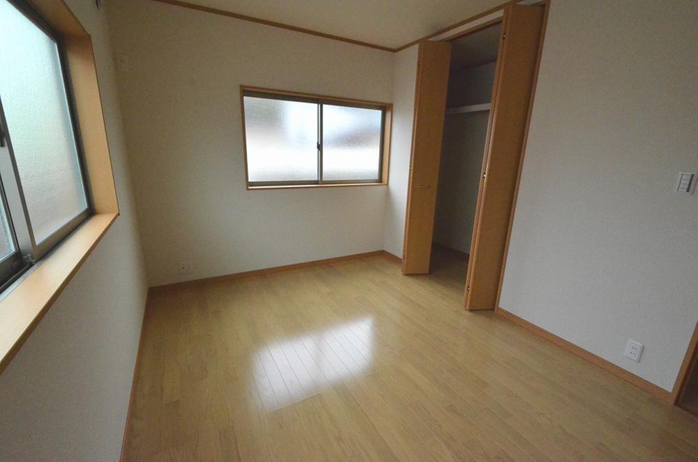 Non-living room. Second floor of the Western-style photo