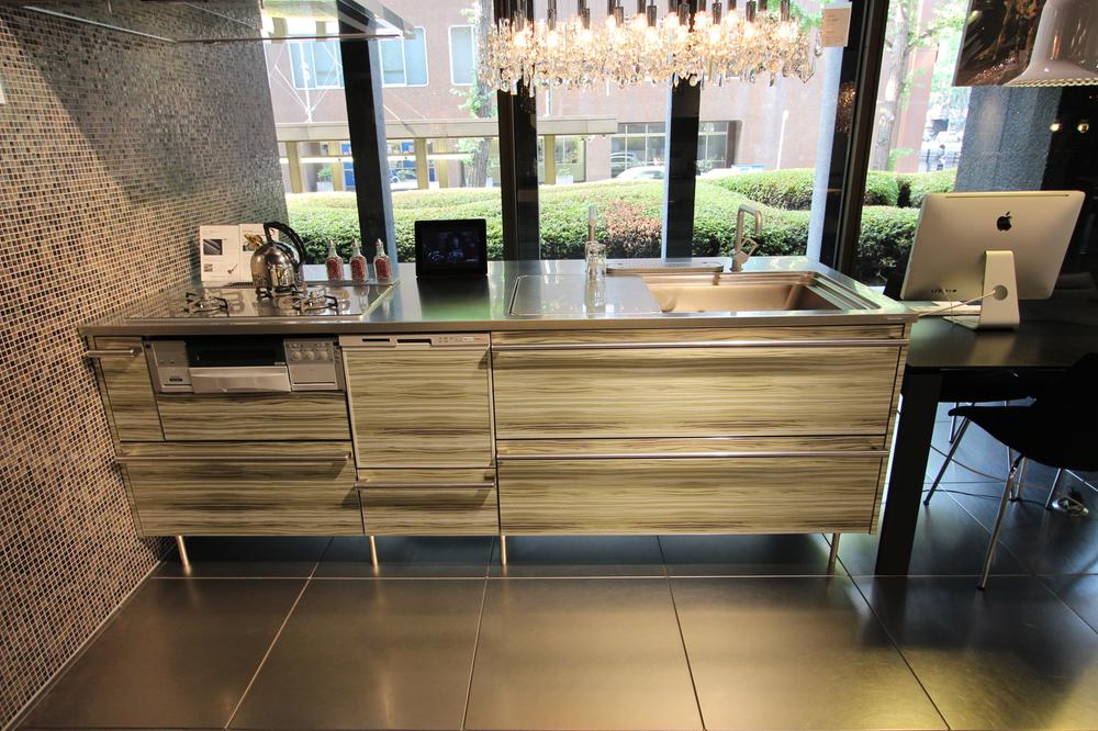 Building plan example (Perth ・ Introspection). 5-chome W Street District ・ E Street District standard of Toyo Kitchen