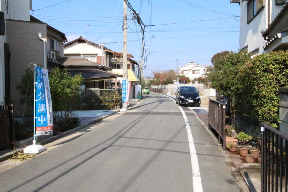 Other. Likely to be front road parking, It is spacious width about 5.0m. (Shooting facing the north side)