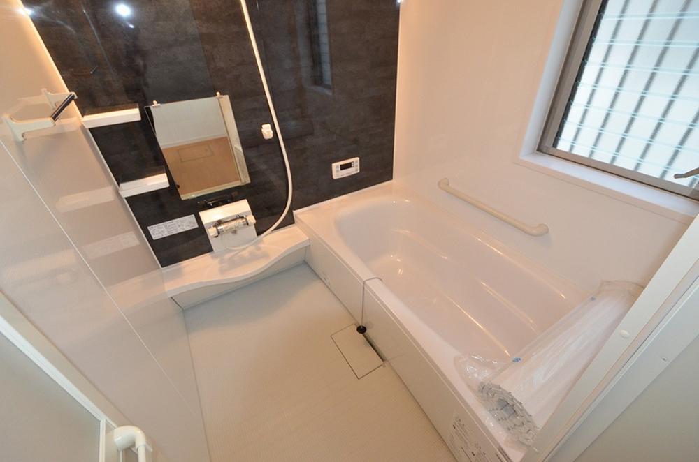 Bathroom. No. 2 place bathroom photo