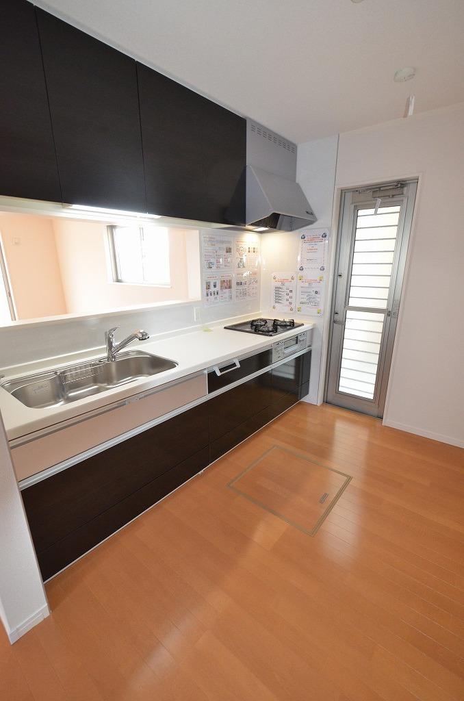 Kitchen. No. 2 place kitchen photo