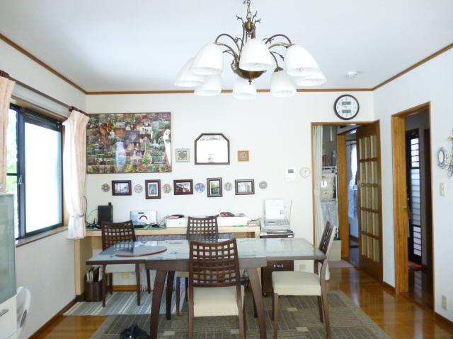 Living. LD about 11.5 Pledge