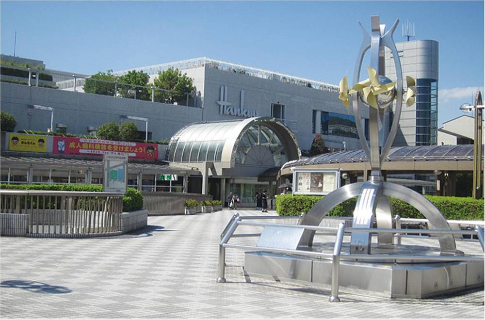 Other local. Walk from the Hankyu Department Store 15 minutes