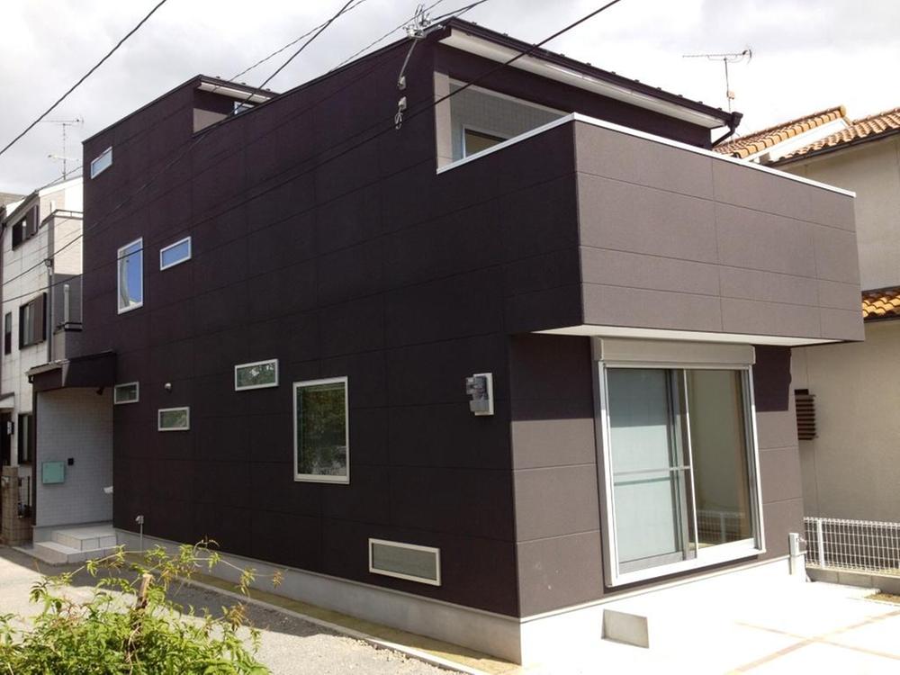 Local appearance photo