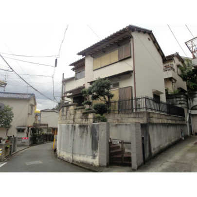 Local appearance photo. Appearance (from the north)