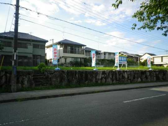 Local land photo. Local is