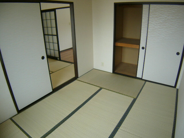 Other room space