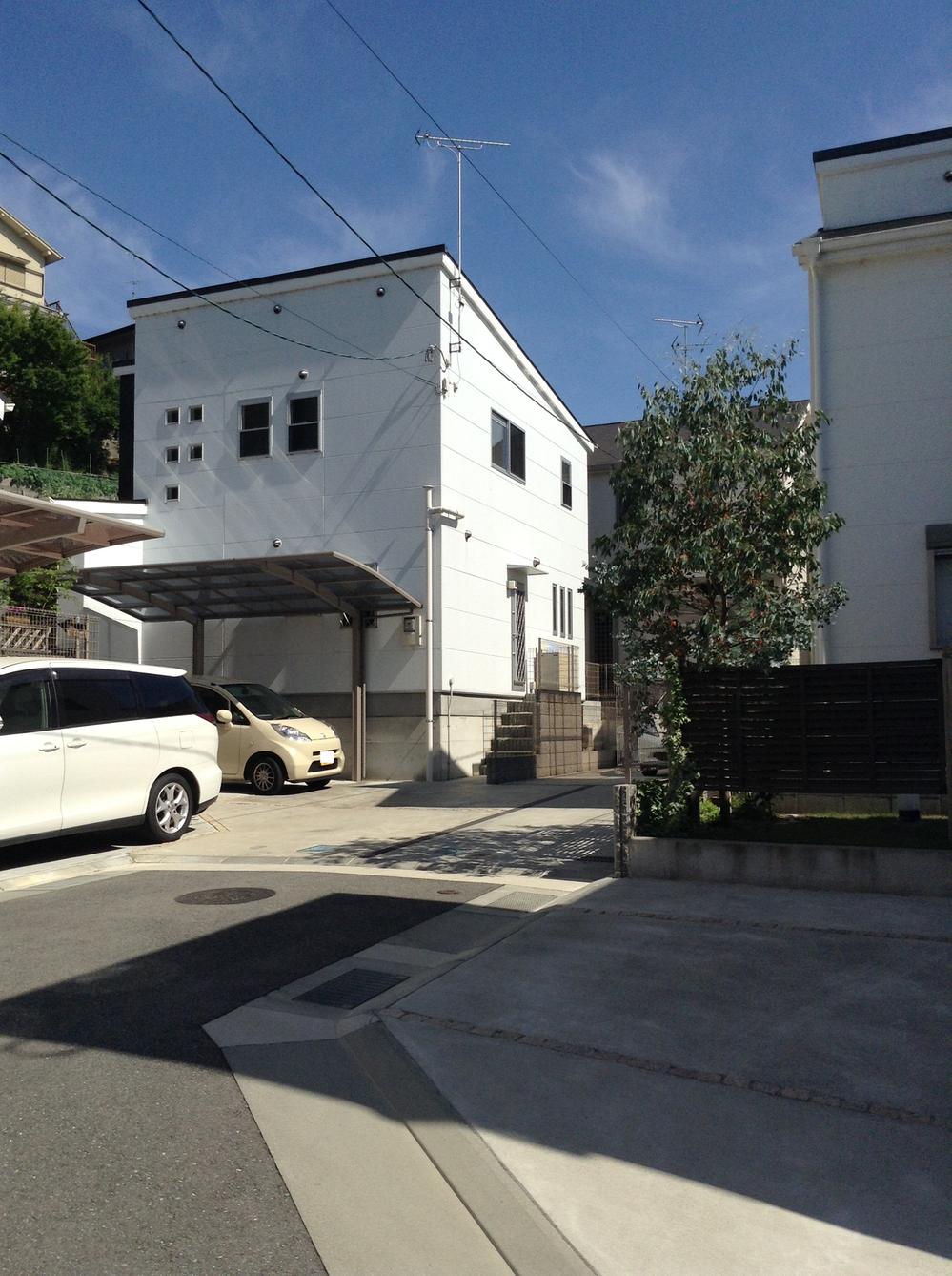 Local photos, including front road. local Shooting