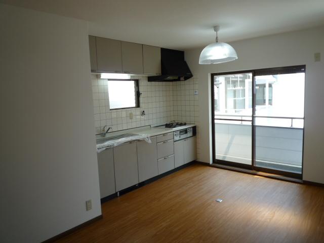 Living. living ・ dining