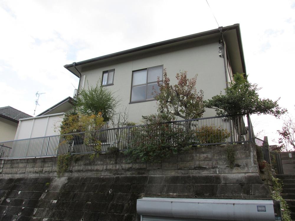 Local appearance photo. Local (11 May 2013) Shooting