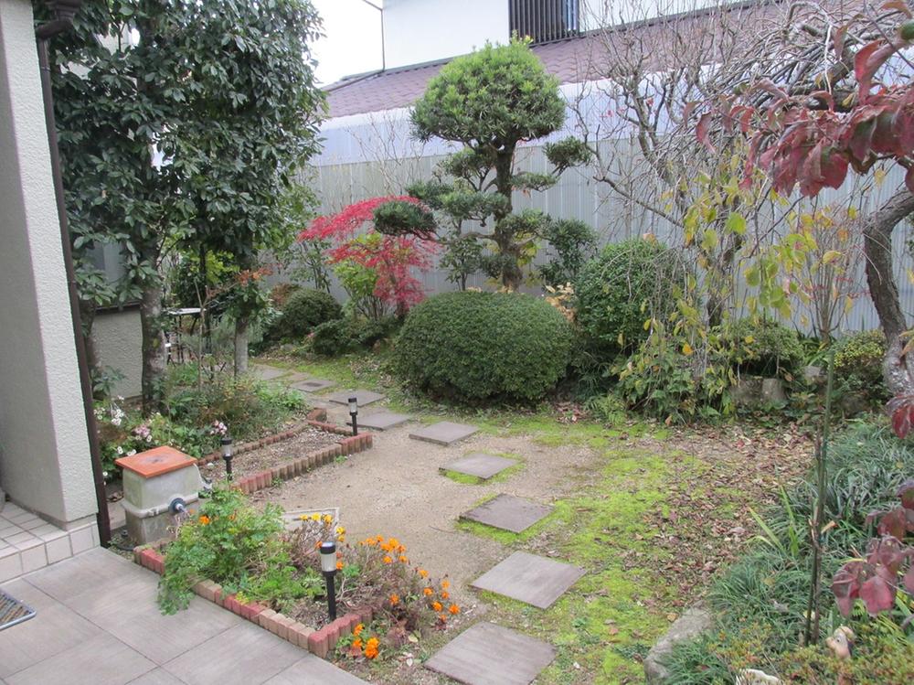 Other local. Local (11 May 2013) Shooting Garden