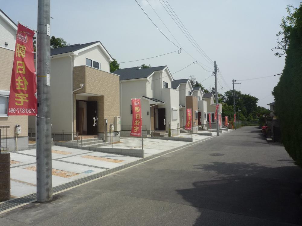 Sale already cityscape photo. Local (June 2013) Shooting It is a local photo from the north to the south.  We lined up a beautiful house. 