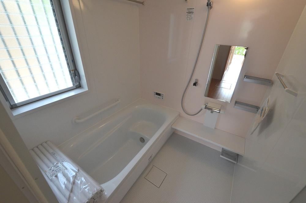 Same specifications photo (bathroom). Bathroom construction example photo of