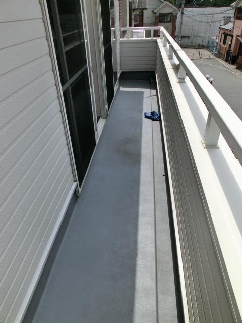 Balcony. Local (August 2013) Shooting