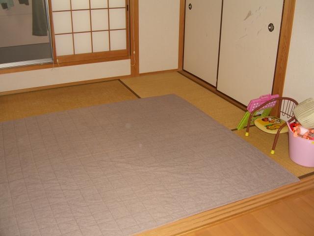 Non-living room. Indoor (12 May 2013) Shooting