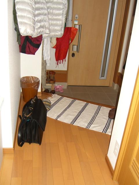 Entrance. Indoor (12 May 2013) Shooting