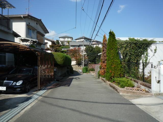 Local photos, including front road. Local (September 2013) Shooting