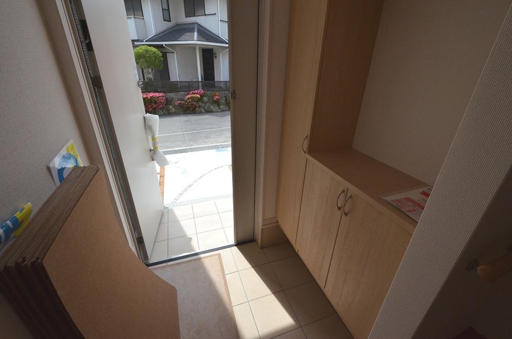 Entrance. No. 6 place of entrance photo