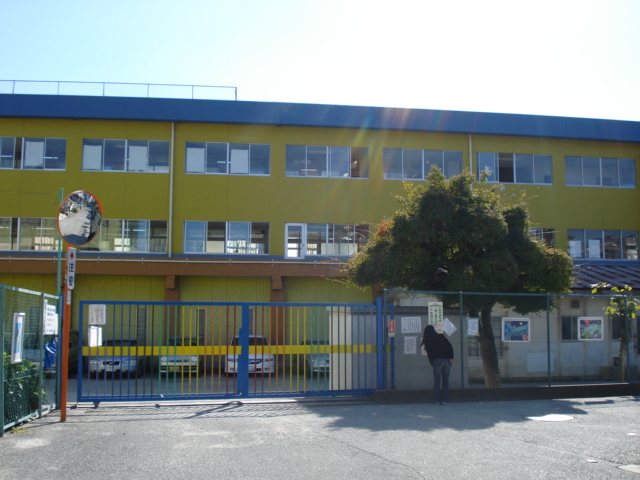 Primary school. Kawanishikita 300m up to elementary school (elementary school)