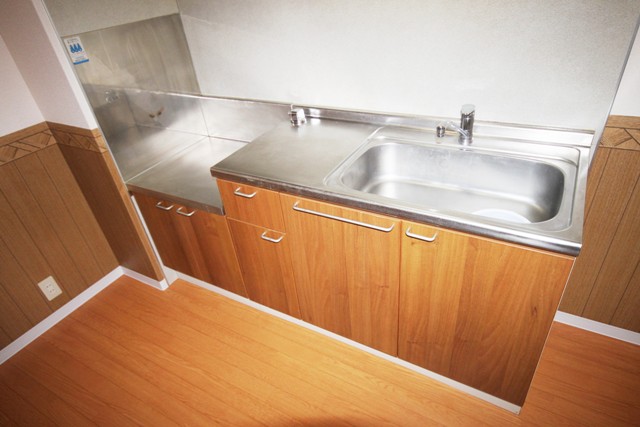 Kitchen. Gas stove installation Allowed ☆