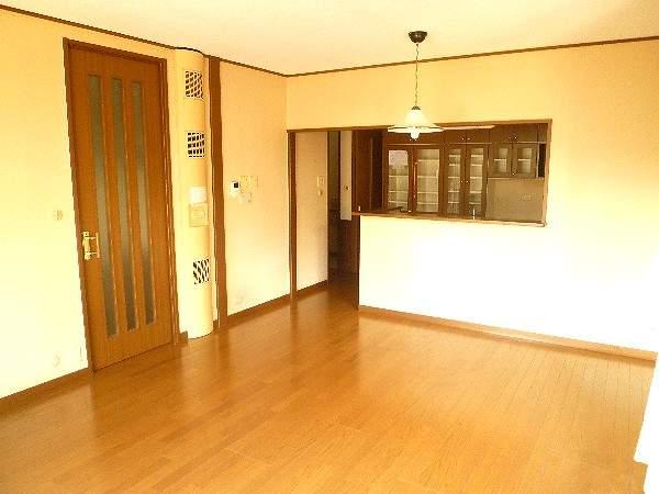 Living. With floor heating to LDK