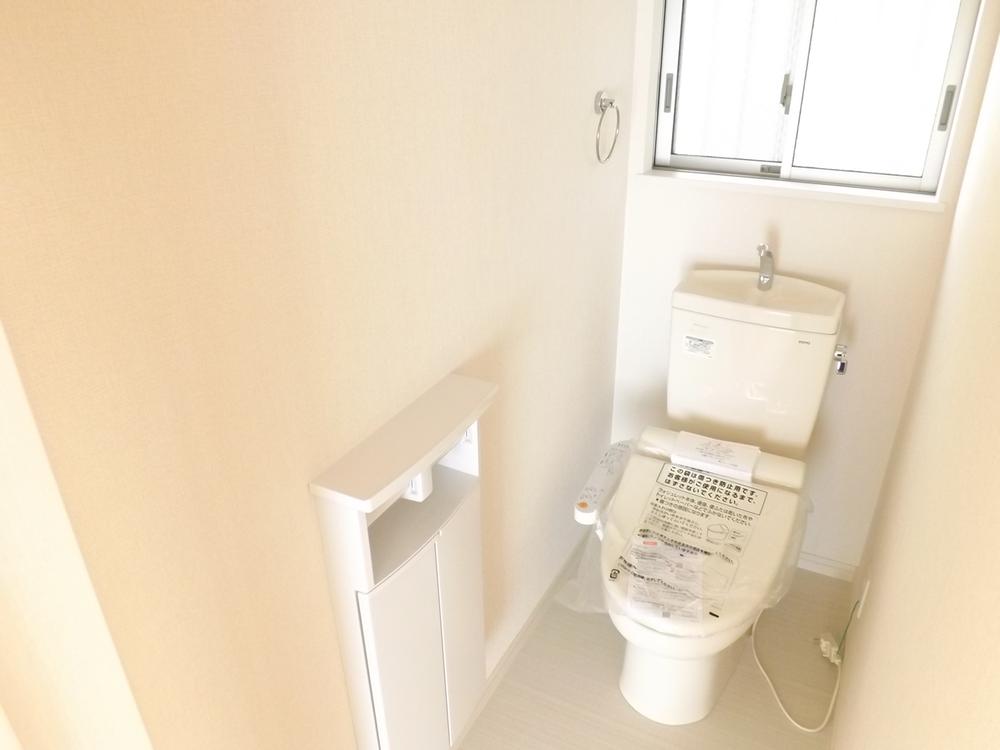 Other Equipment. Same specifications photos (toilet)