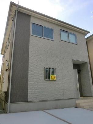 Local appearance photo. Appearance is a picture.