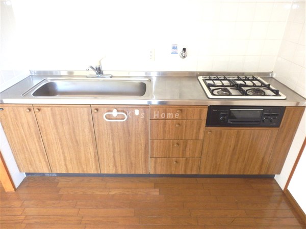 Kitchen. System kitchen