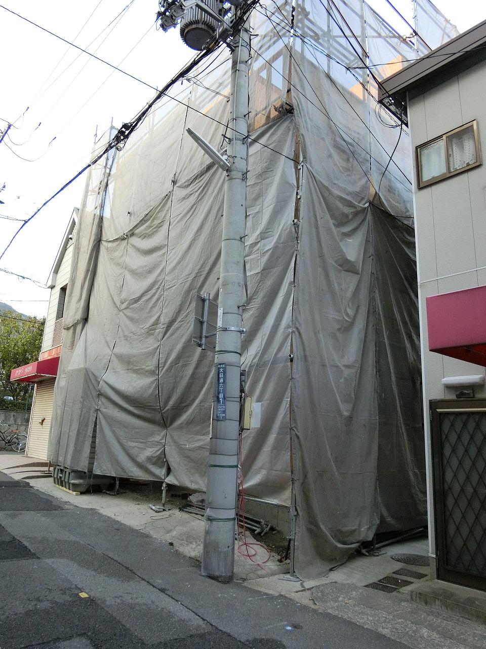 Local appearance photo. Local (10 May 2013) Shooting