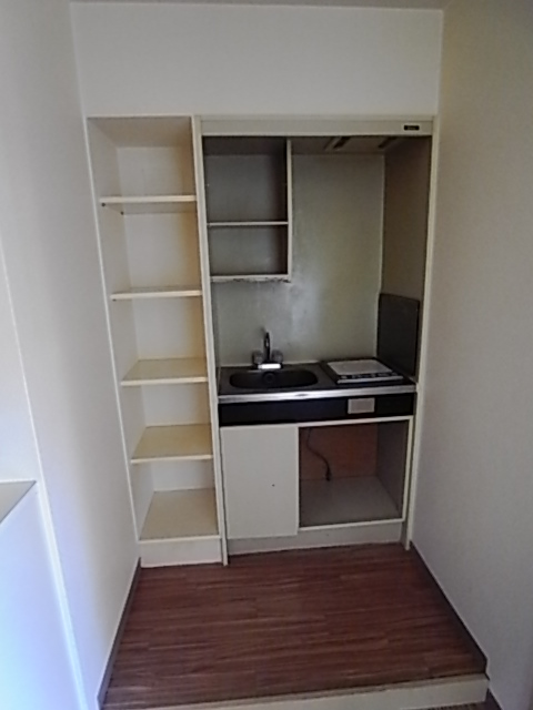 Kitchen. System kitchen